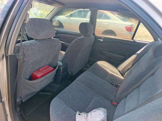 Toyota carina image 7