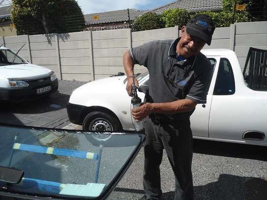 Emergency Locksmith | Emergency Glass Repairs.Get in contact with us. image 7