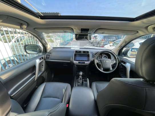 Toyota land Cruiser Prado TX-L 2020 image 13