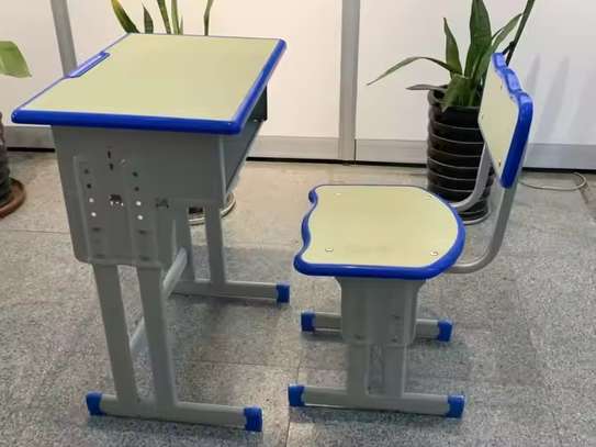 Kids Furniture; Complementary Spacious Kids Desk and Chair image 2