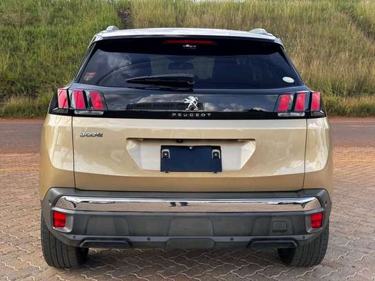PEUGEOT 3008 image 4