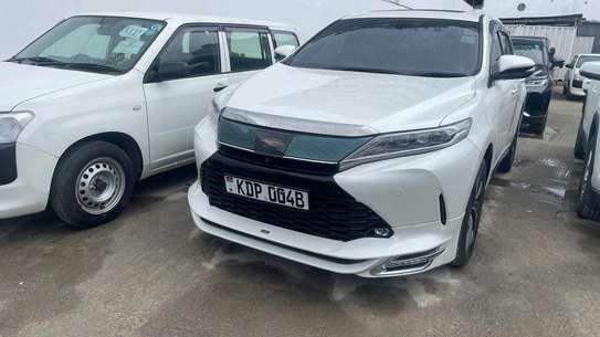 TOYOTA HARRIER 2017MODEL SUNROOF image 5