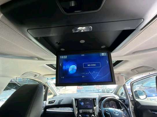 TOYOTA ALPHARD NEW SHAPE 2019 WHITE image 8