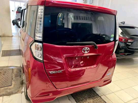Toyota tank image 4