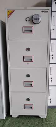 Safe Cabinet; 4 Drawer Diplomat Fireproof Safe image 7