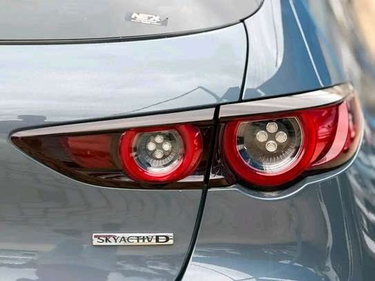 2019 MAZDA 3 SKYACTIVE-D 1800CC image 14