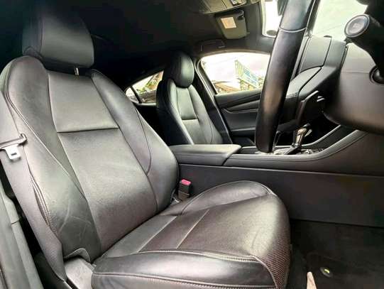 2019 MAZDA 3 SKYACTIVE-D 1800CC image 9