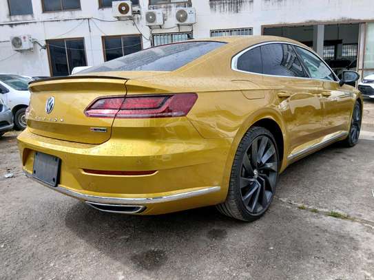 Volkswagen Arteon R-LINE image 9