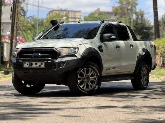 Ford Ranger Wildtrak 4x4 Double Cab White image 6