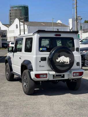 Suzuki Jimny Sierra 2020 4x4 image 3