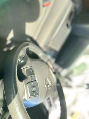 TOYOTA HIACE 7L AUTO DIESEL 2019MODEL image 3