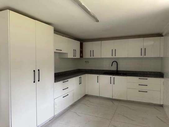 3 Bed House with En Suite in Muthaiga image 6