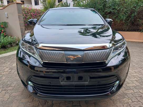 TOYOTA HARRIER PREMIUM PACKAGE 2019MODEL FULLY LOADED image 2