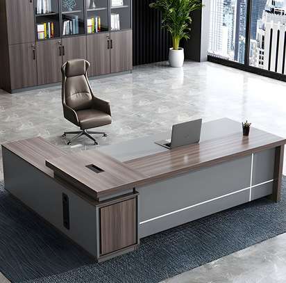 Modern 160cm L-Shaped Executive Office Desk image 3