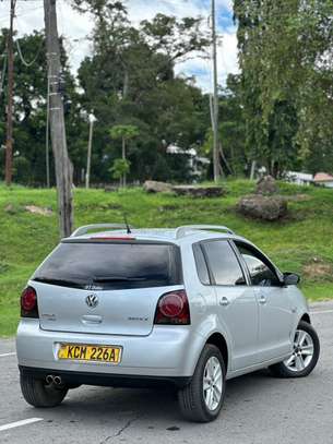 Volkswagen golf image 8