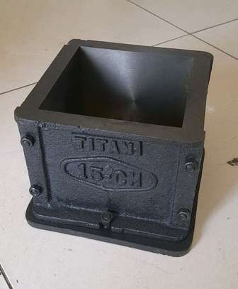 Cast iron cube mould 150 mm image 6
