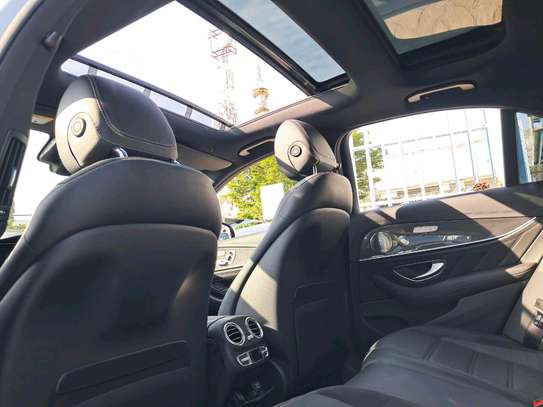 Mercedes  Benz E53 image 2