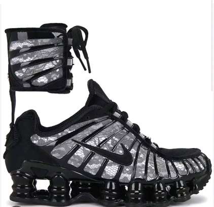 Men's Nike Shox image 2
