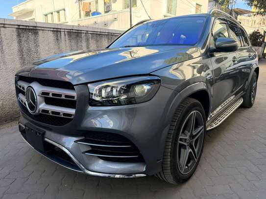 Mercedes Benz GlS 400D image 11