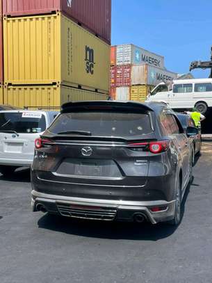 MAZDA CX-8,YEAR 2020,2500CC(WE ACCEPT HIRE PURCHASE 1-2YRS) image 4