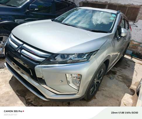 Mitsubishi eclipse cross image 8