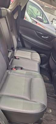Nissan X-Trail Sunroof Black 2018 4wd image 10
