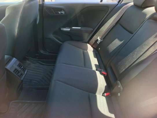 Honda Grace nom hybrid image 9