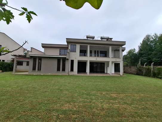 6 Bed Villa with En Suite in Lavington image 14
