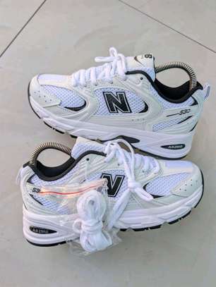 New Balance White Pink Sneakers Lightweight Mesh image 2