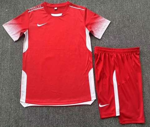 Team uniform image 4