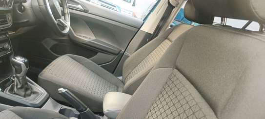 Volkswagen T-Cross Blue 2020 image 6