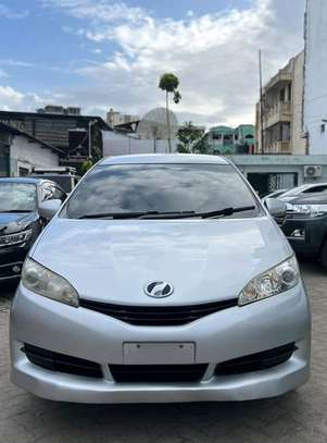 TOYOTA WISH 2010MODEL 7 SEATER image 4