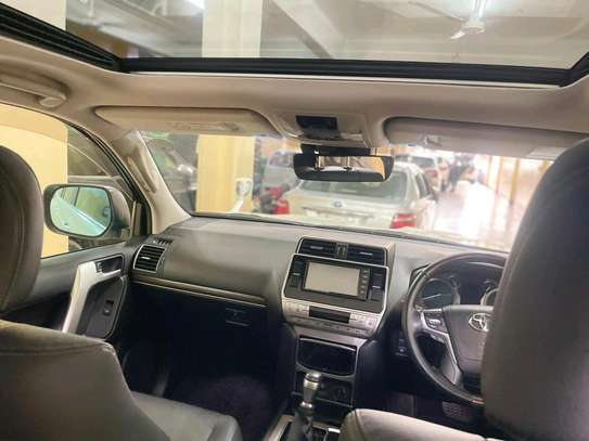 TOYOTA LANDCRUISER PRADO TX DIESEL 2020MODEL SUNROOF image 8