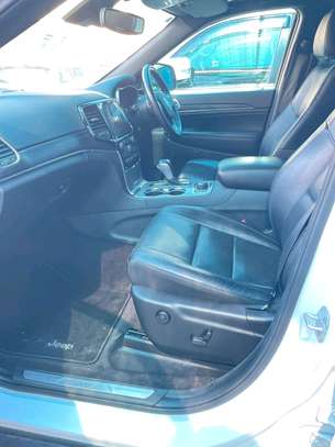 JEEP GRAND CHEROKEE 2018MODEL SUNROOF image 8