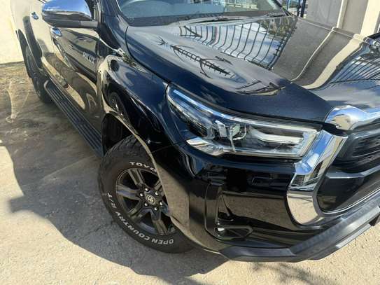 Toyota hilux 2021 image 11