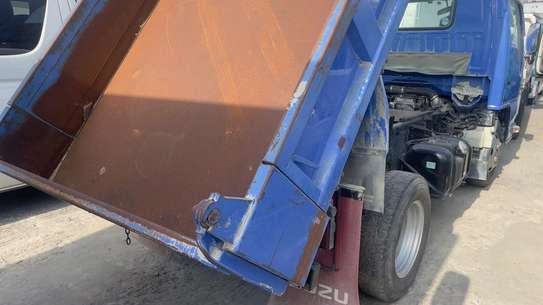ISUZU ELF TIPPER 2018MODEL image 10