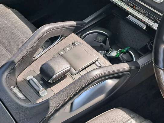 MERCEDES BENZ GLS400D 2021MODEL DIESEL SUNROOF image 9