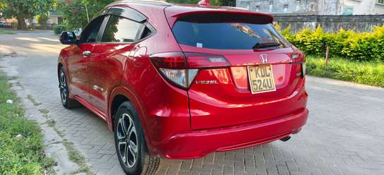 Honda vezel image 2