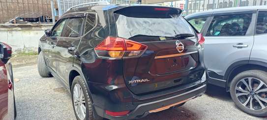 Nissan X-Trail Sunroof Black 2018 4wd image 15