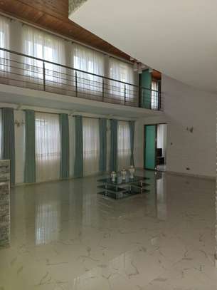Lovely 5 BR House plus Sqs in Karen image 8