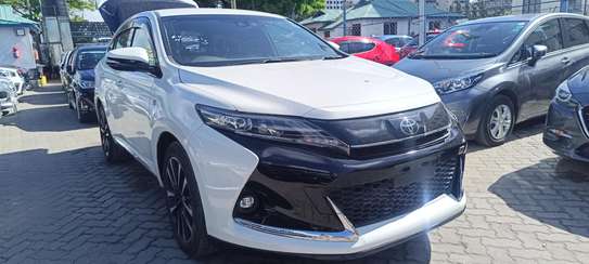 Toyota Harrier GR White 2018 2WD image 9
