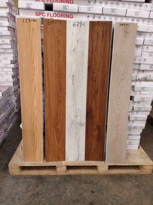 SPC Flooring Waterproof Scratch-Resistant Wood Finish image 3