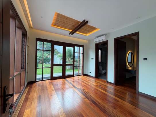 4 Bed House with En Suite in Runda image 8