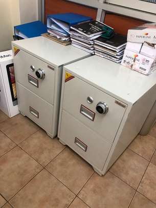 2-Drawer Diplomat Fireproof Cabinet image 8