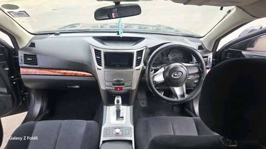 SUBARU OUTBACK 2010MODEL NON TURBO image 4