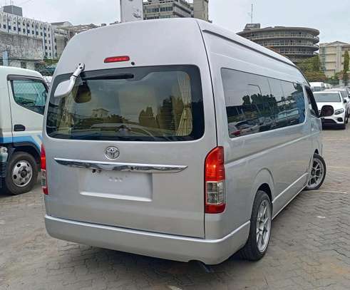 TOYOTA COMMUTER 9l  VIP GRADE 2018model image 4