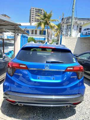 Honda vezel blue 2019 image 5