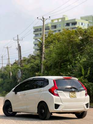 HONDA FIT,NON- HYBRID,2016,2WD(Deposit 900k) image 5