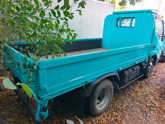Toyota Dyna  manual diesel image 6