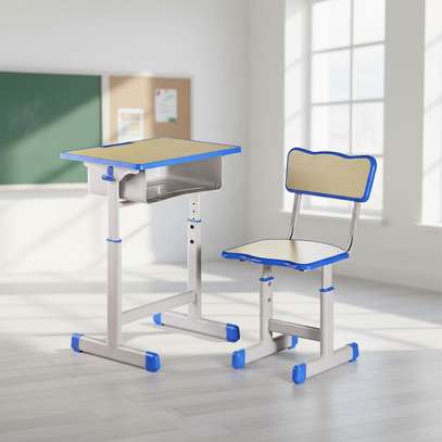 Kids Furniture : Adjustable Kids Desk and Chair Combo image 6